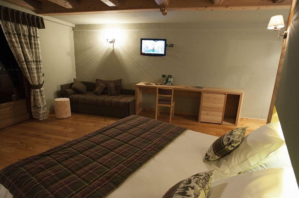 La Madonnina Del Gran Paradiso Wellness Hotel Cogne Kültér fotó